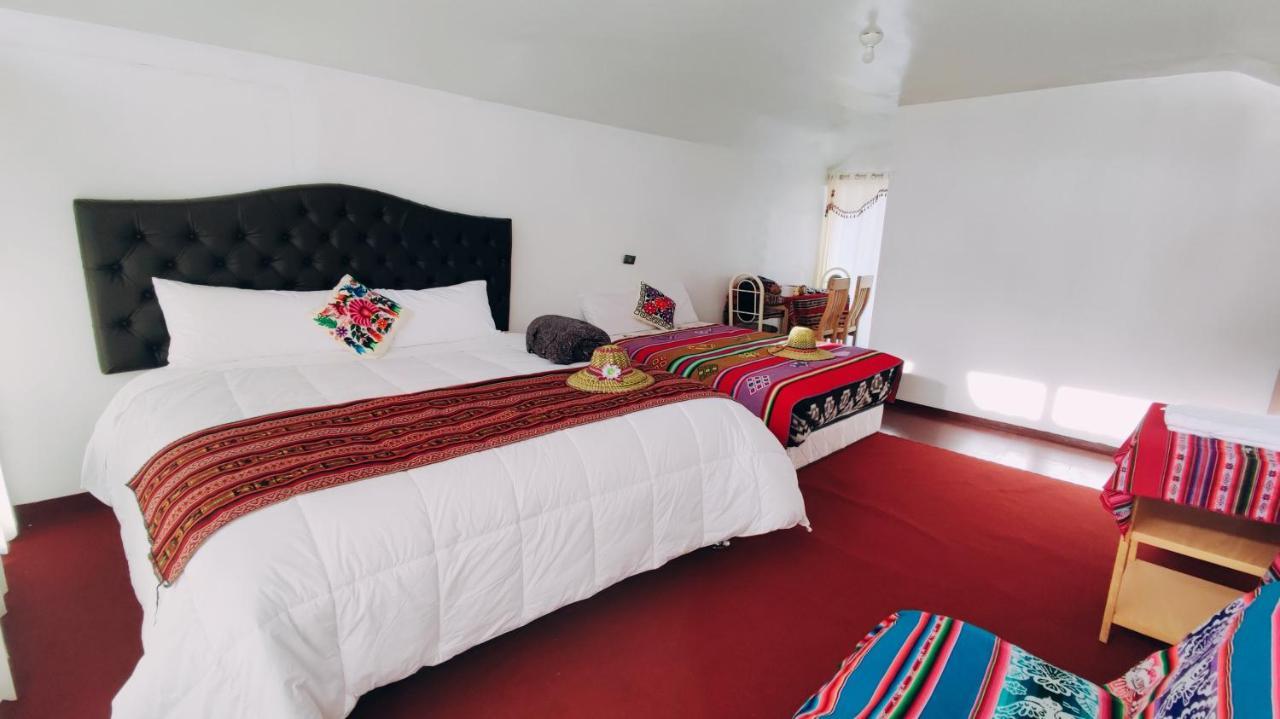 Uros Utasa Lodge Puno Eksteriør bilde